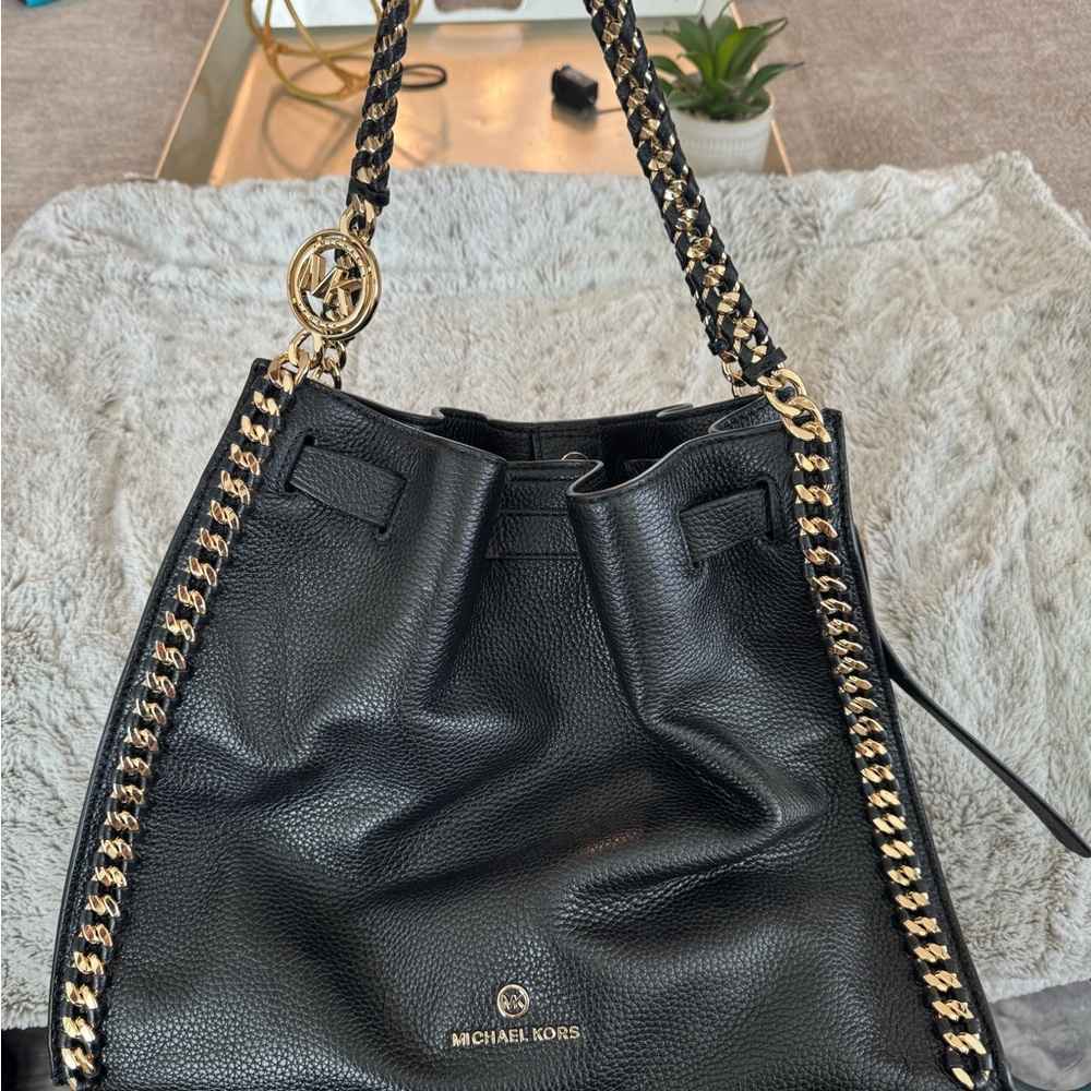 Michael Kors Black and Gold Chain Shoulder Bag